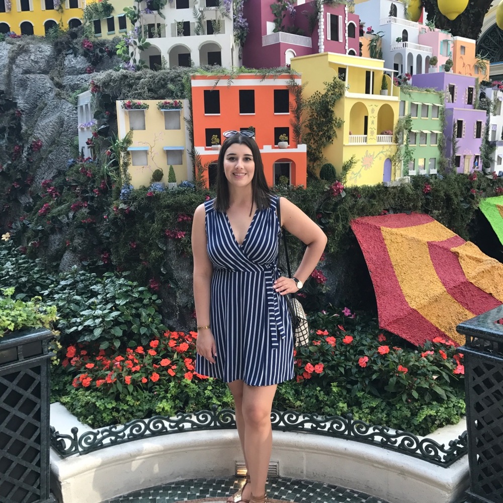Meet your Posher, Cristina